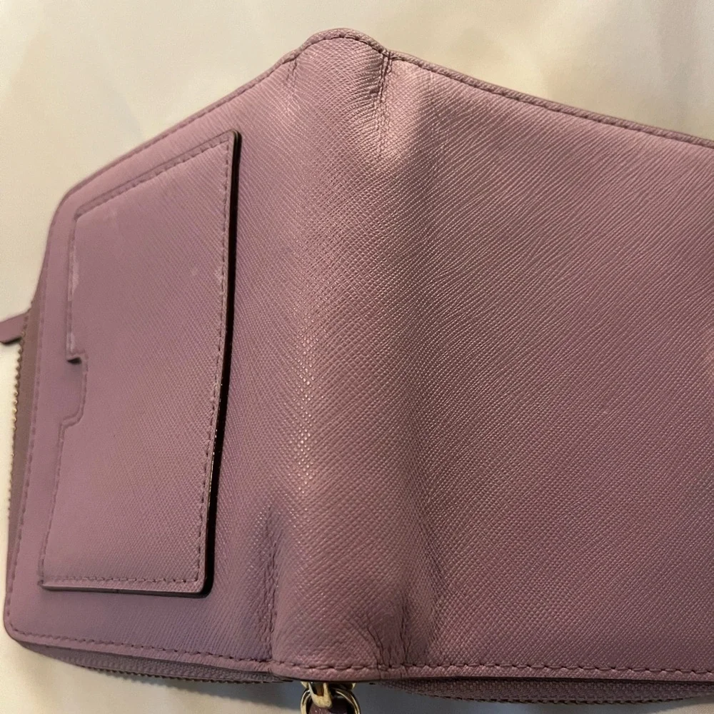 Kate Spade Darci Laurel Way Saffiano Leather Bifold Zip-Around Wallet